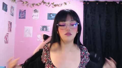Alejandra Independent model online show from 02.16.25