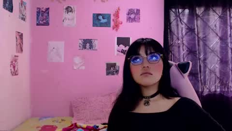 Alejandra Independent model online show from 02.26.25