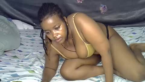 Snapshot of tamara_byb chatting on 02.22.26 tamara_byb online show from 02.22.26