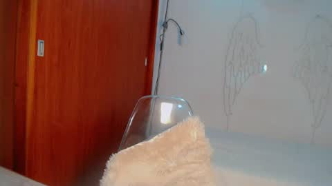 Snapshot of tamara_modelsss1 chatting on 06.13.26 Lovense is Active My pleasure is in your hands Private is Open online show from 06.13.26
