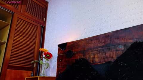    online show from 10.17.25