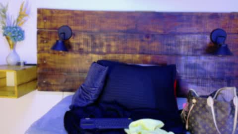    online show from 04.07.26