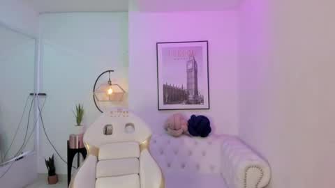 Tamara online show from 12.15.24