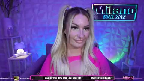 Snapshot of tamaramilano chatting on 11.10.25 TamaraMilano online show from 11.10.25