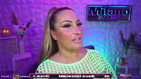Snapshot of tamaramilano chatting on 07.22.26 TamaraMilano online show from 07.22.26
