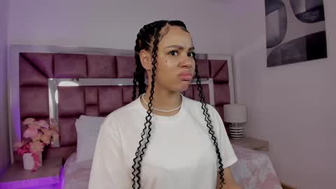 Snapshot of tamararose11 chatting on 10.05.25 Tami online show from 10.05.25