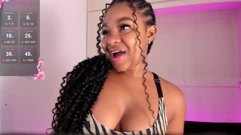 Snapshot of tamarazaki chatting on 12.18.24 Tami online show from 12.18.24