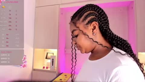 Snapshot of tamarazaki chatting on 01.04.25 Tami online show from 01.04.25