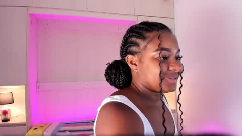 Snapshot of tamarazaki chatting on 01.20.25 Tami online show from 01.20.25