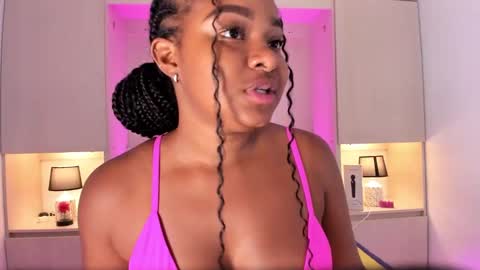 Snapshot of tamarazaki chatting on 01.21.25 Tami online show from 01.21.25