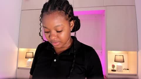 Snapshot of tamarazaki chatting on 01.23.25 Tami online show from 01.23.25