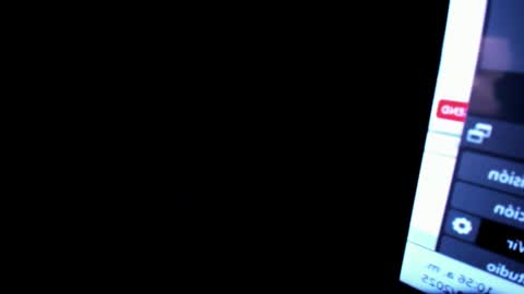 Snapshot of tamarazaki chatting on 03.08.25 Tami online show from 03.08.25