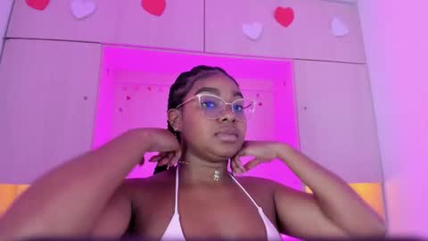 Snapshot of tamarazaki chatting on 10.11.25 Tami online show from 10.11.25