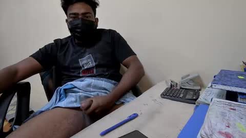 Snapshot of tamilan_da75 chatting on 01.18.25 tamilan_da75 online show from 01.18.25