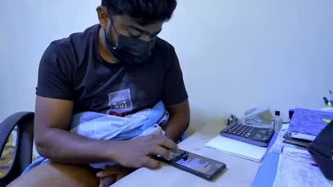 Snapshot of tamilan_da75 chatting on 01.18.25 tamilan_da75 online show from 01.18.25