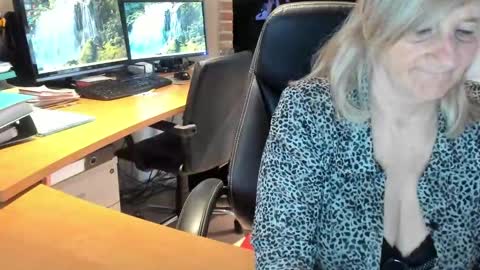 Tammy online show from 02.10.25