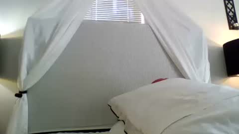 Snapshot of tammygold chatting on 04.26.26 Tammygold online show from 04.26.26