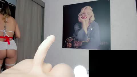 Snapshot of tamy_bennett chatting on 10.30.25 Tamara online show from 10.30.25