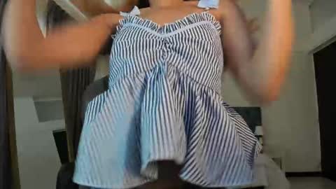 Snapshot of tamy_edwards chatting on 11.02.25 Tamy online show from 11.02.25