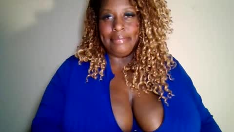 Tamya Jay online show from 01.10.25