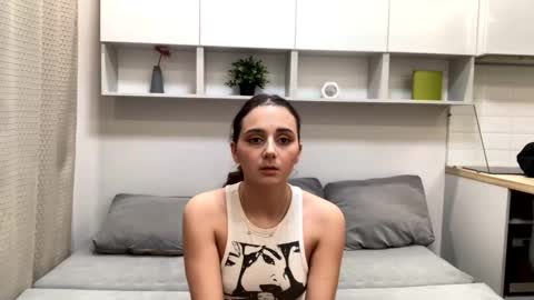 Snapshot of tanashy chatting on 10.29.25 Jane online show from 10.29.25