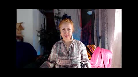 Snapshot of tanganiika chatting on 02.25.25 Milena online show from 02.25.25