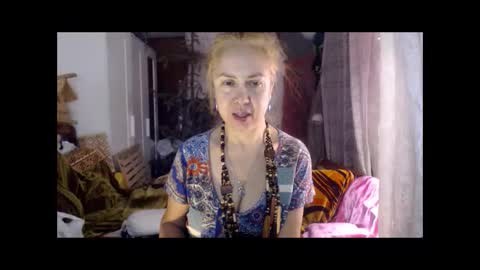 Snapshot of tanganiika chatting on 11.05.25 Milena online show from 11.05.25