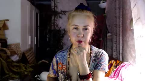 Snapshot of tanganiika chatting on 11.13.25 Milena online show from 11.13.25