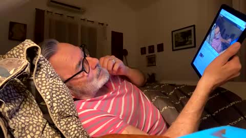 Dominique online show from 01.15.25