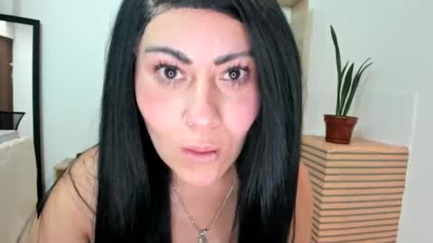 tania online show from 09.22.25