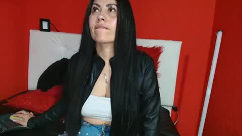 tania online show from 11.04.25