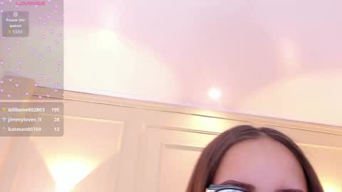 Snapshot of taniaconnor chatting on 03.02.26 TANIA online show from 03.02.26