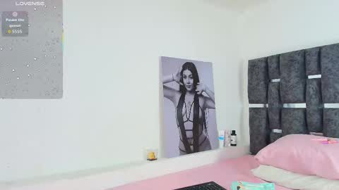 Tania online show from 11.21.25