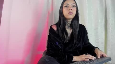 Snapshot of tanit_angels chatting on 10.28.25 TANIT ANGELS online show from 10.28.25