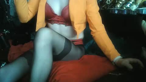 Snapshot of tanjageile chatting on 12.28.24 tanjageile online show from 12.28.24