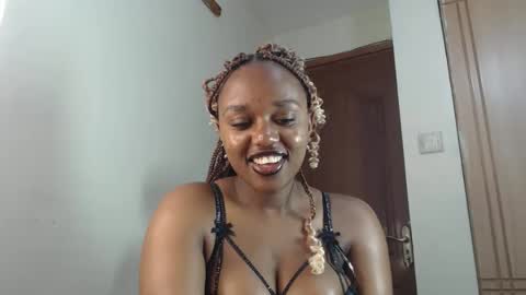 Snapshot of tannia004 chatting on 11.09.25 tania online show from 11.09.25