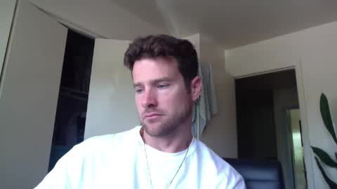 Snapshot of tantrichealing chatting on 09.27.25 Dr. Love online show from 09.27.25