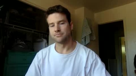 Snapshot of tantrichealing chatting on 10.30.25 Dr. Love online show from 10.30.25