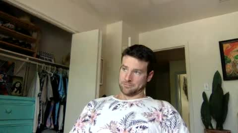 Snapshot of tantrichealing chatting on 06.29.26 Dr. Love online show from 06.29.26