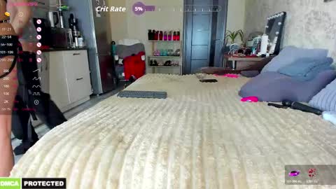 Snapshot of tanyaandwinson chatting on 11.04.25 TanyaAndWinson online show from 11.04.25