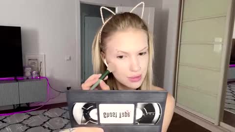 Snapshot of tanyaquartaro chatting on 02.06.26 Alisa online show from 02.06.26