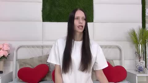 taraharriss online show from 10.09.25