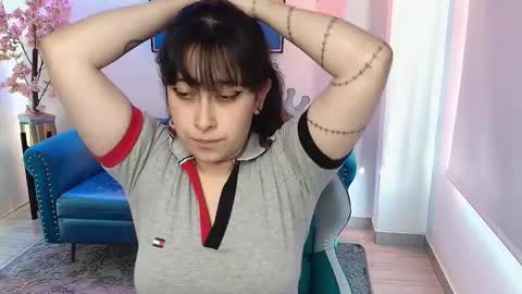 Snapshot of tarly_matches chatting on 11.30.25 Tarly online show from 11.30.25