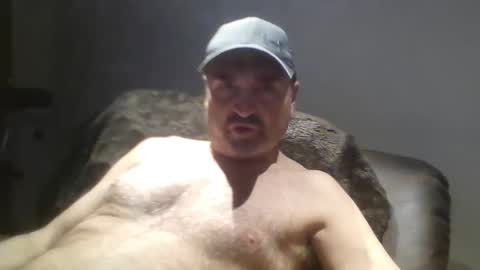 Snapshot of tarzeny77 chatting on 10.22.25 tarzeny77 online show from 10.22.25