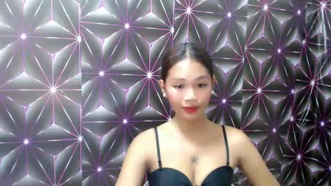 Snapshot of tashaa_09 chatting on 10.03.25 call me tashaa online show from 10.03.25