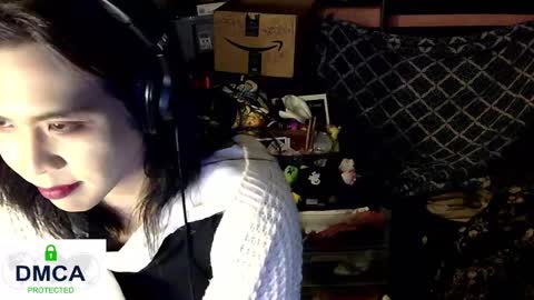 Snapshot of tashakai chatting on 01.24.25 TashaKai online show from 01.24.25