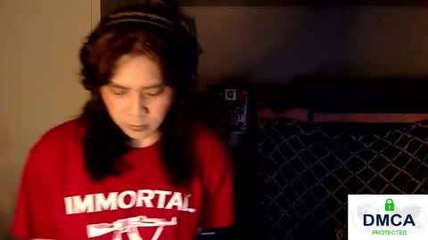 Snapshot of tashakai chatting on 02.10.25 TashaKai online show from 02.10.25