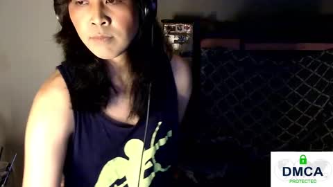 Snapshot of tashakai chatting on 02.12.25 TashaKai online show from 02.12.25