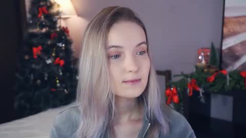 Snapshot of tashinapetitto chatting on 01.19.26 Your Ressie online show from 01.19.26