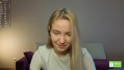 Snapshot of tashinapetitto chatting on 06.18.26 Your Ressie online show from 06.18.26